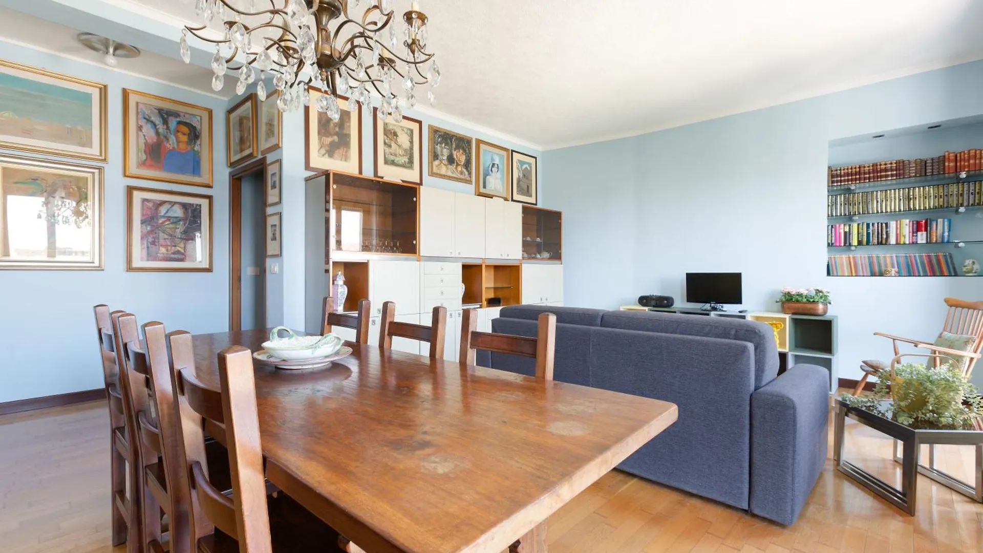 Apartment Milano Roomy Apt With All Main Comfort Italien