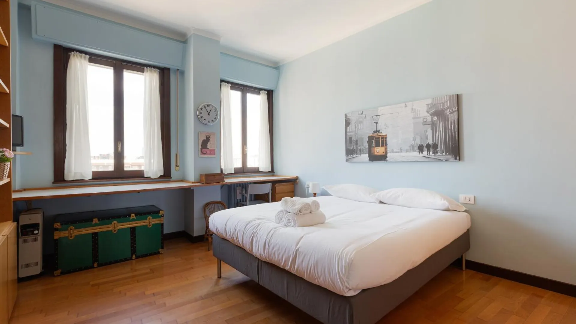 Milano Roomy Apt With All Main Comfort 0*, Milan Italy