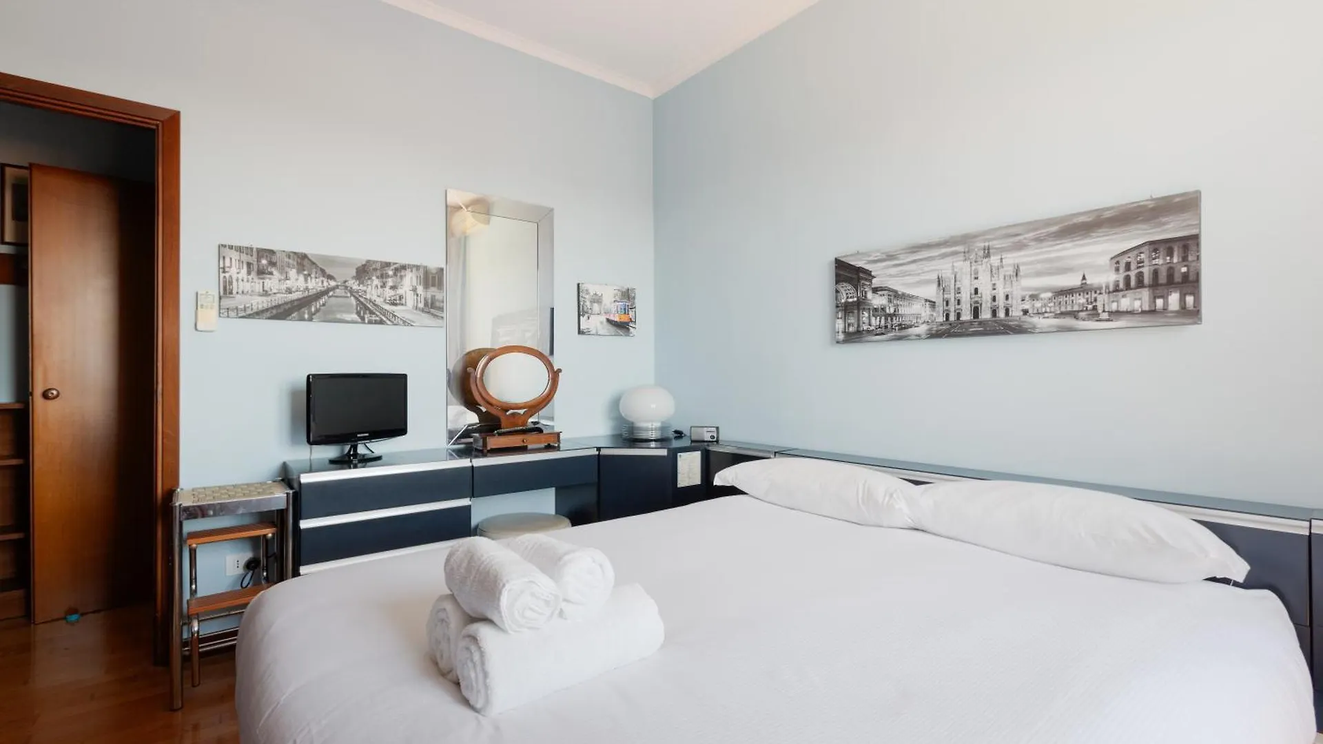 Milano Roomy Apt With All Main Comfort Italy
