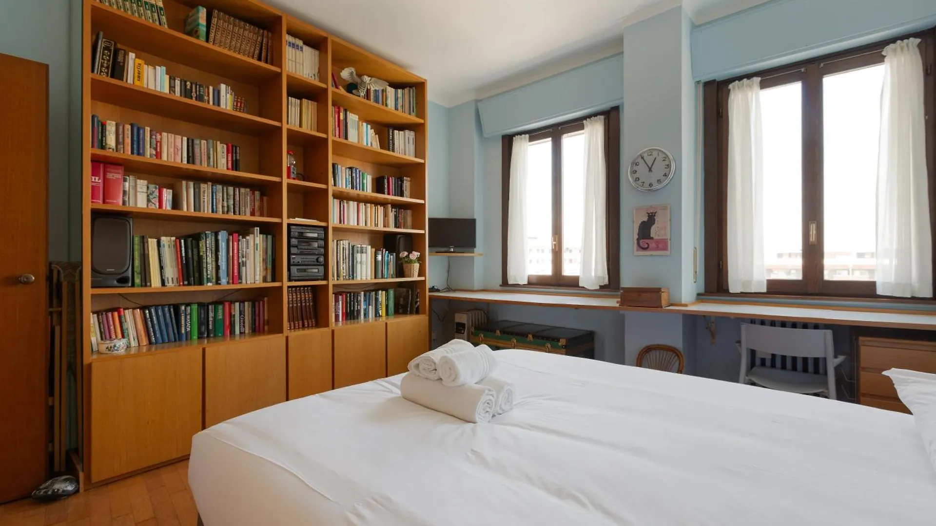 Milano Roomy Apt With All Main Comfort Apartment