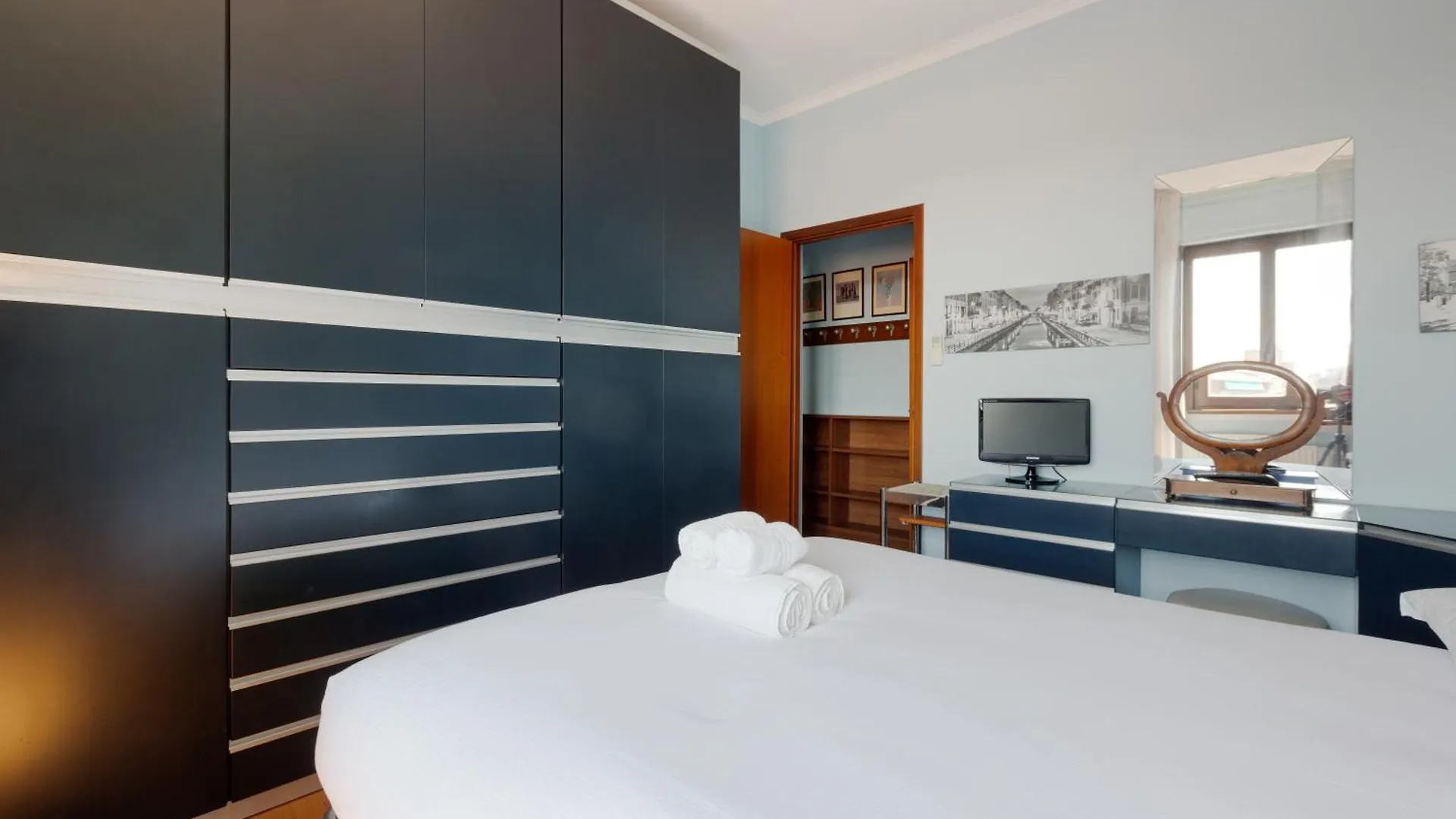 Milano Roomy Apt With All Main Comfort
