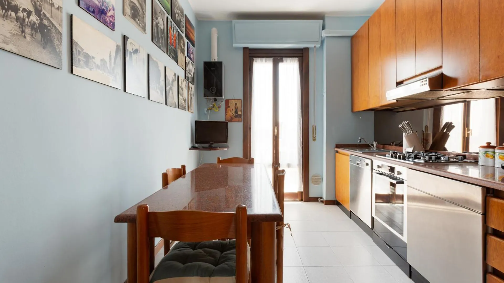 Apartment Milano Roomy Apt With All Main Comfort